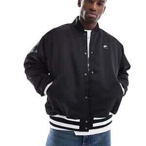 Nike Air NWT Varsity Therma-Fit Bomber Jacket Black Men’s Medium Oversized